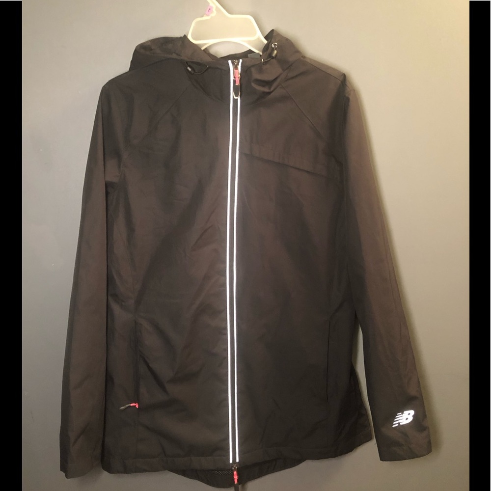 New Balance Women Jacket Sz: M 💥💥